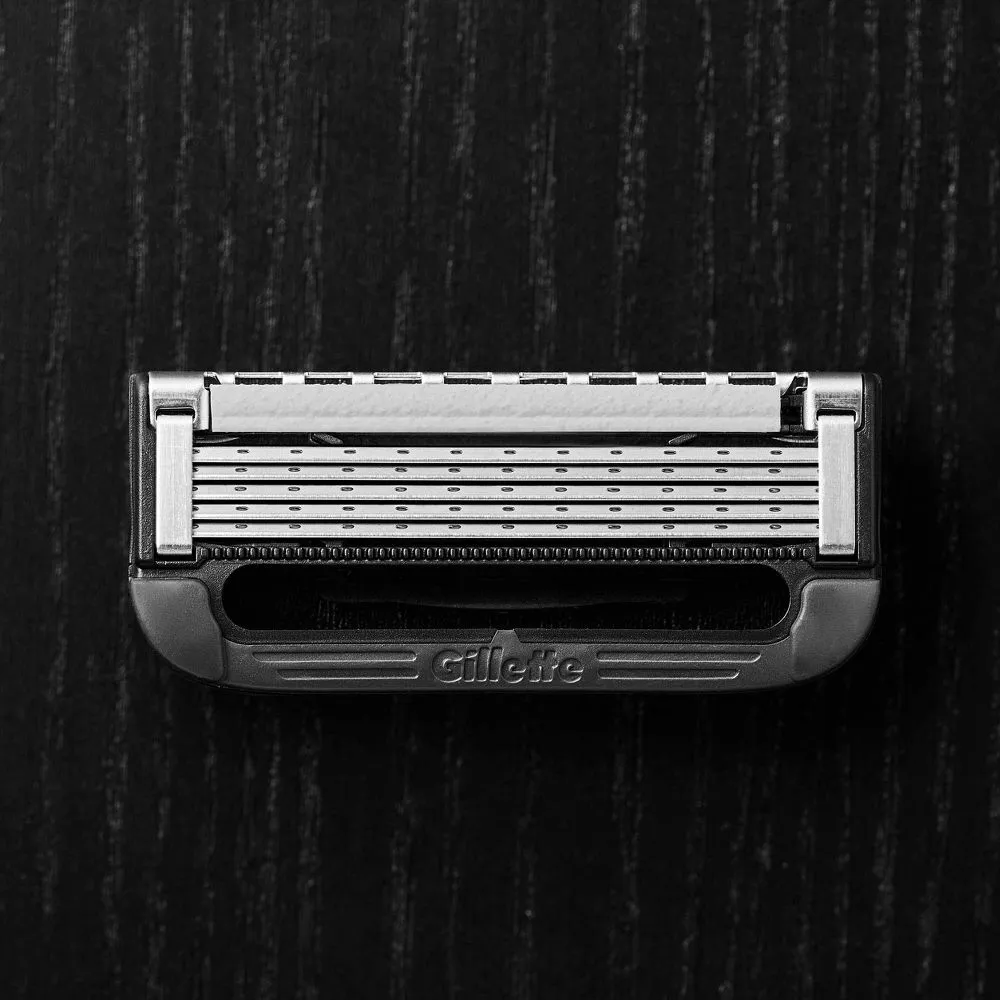 Gillette Labs Exfoliating Bar Razor Blade Refills - Compatible with Exfoliating Bar and Labs Heated Razor - 9ct