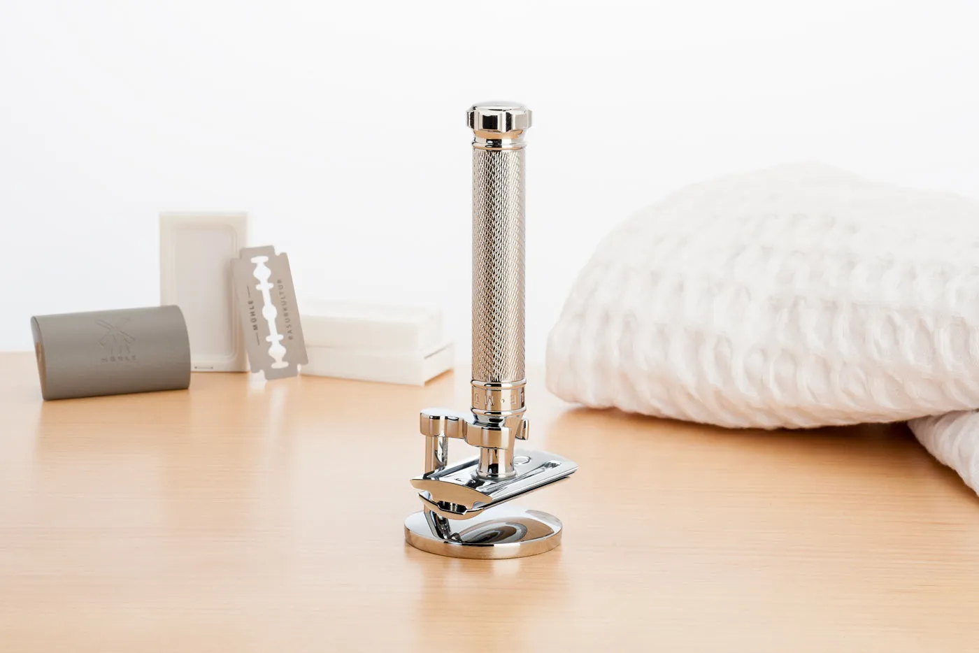 MÜHLE Traditional Twist Safety Razor - Chrome